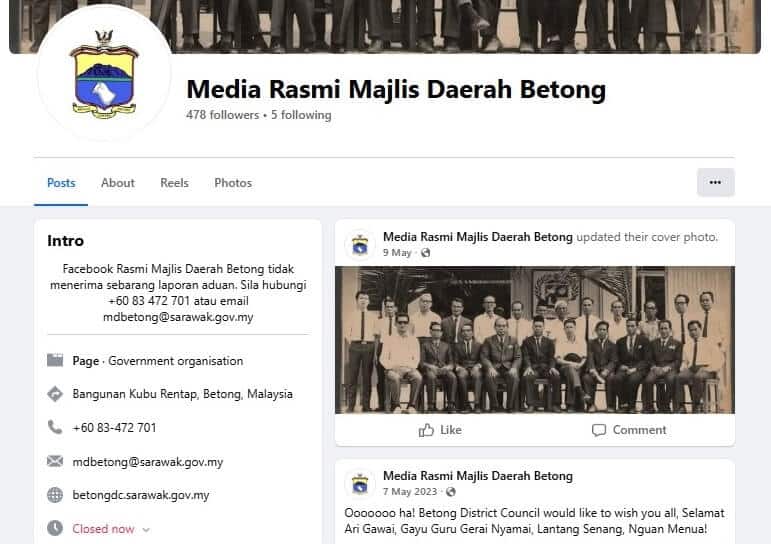 Tangkapan skrin laman Facebook rasmi "Media Rasmi Majlis Daerah Betong". Halaman itu memaparkan imej profil lambang majlis dan foto muka depan potret kumpulan hitam putih klasik lelaki dalam pakaian rasmi. Bahagian pengenalan memaparkan maklumat hubungan, termasuk nombor telefon, alamat e-mel dan lokasi fizikal di Gedung Kubu Rentap, Betong, Malaysia