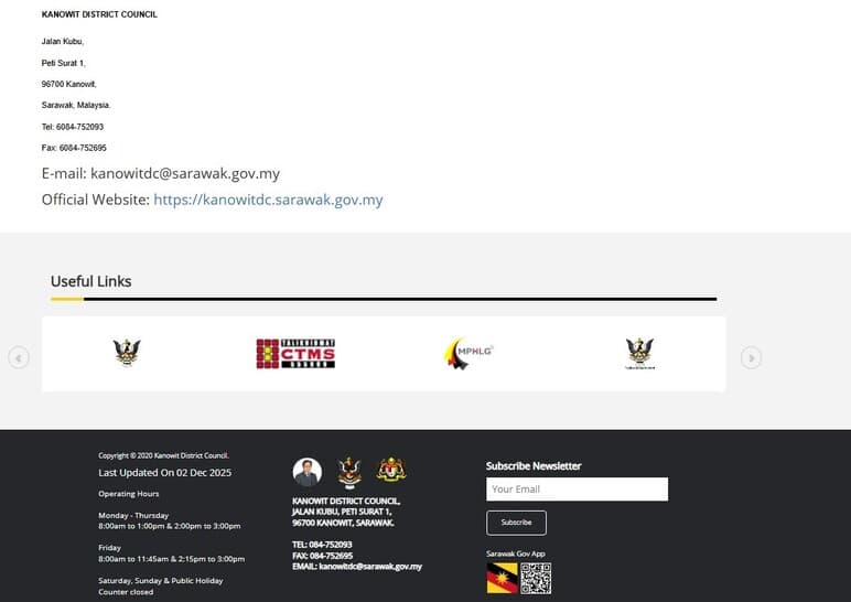 Tangkapan skrin halaman "Contact Us" untuk tapak web Majlis Daerah Kanowit, memaparkan alamat surat-menyurat, nombor telefon dan faks, alamat e-mel, waktu operasi dan bahagian "Useful Links" dengan pelbagai logo kerajaan