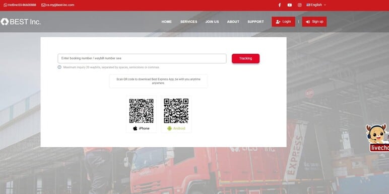 Halaman tracking laman web BEST Inc. Malaysia. Di bahagian atas, terdapat bar navigasi berwarna merah dan kelabu dengan logo syarikat dan butiran hubungan. Ciri utama ialah kotak tengah putih yang mengandungi medan input teks berlabel "Enter booking number / waybill number" dan butang merah "Tracking". Di bawah medan input terdapat dua QR codes untuk memuat turun apl mudah alih pada iPhone dan Android